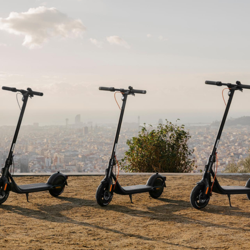 TROTTINETTE ÉLECTRIQUE NINEBOT F2 E - BY SEGWAY – Image 2